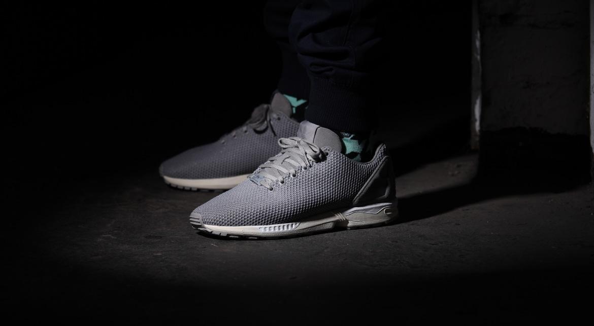 ルイス adidas Originals ZX Flux Stripeless 